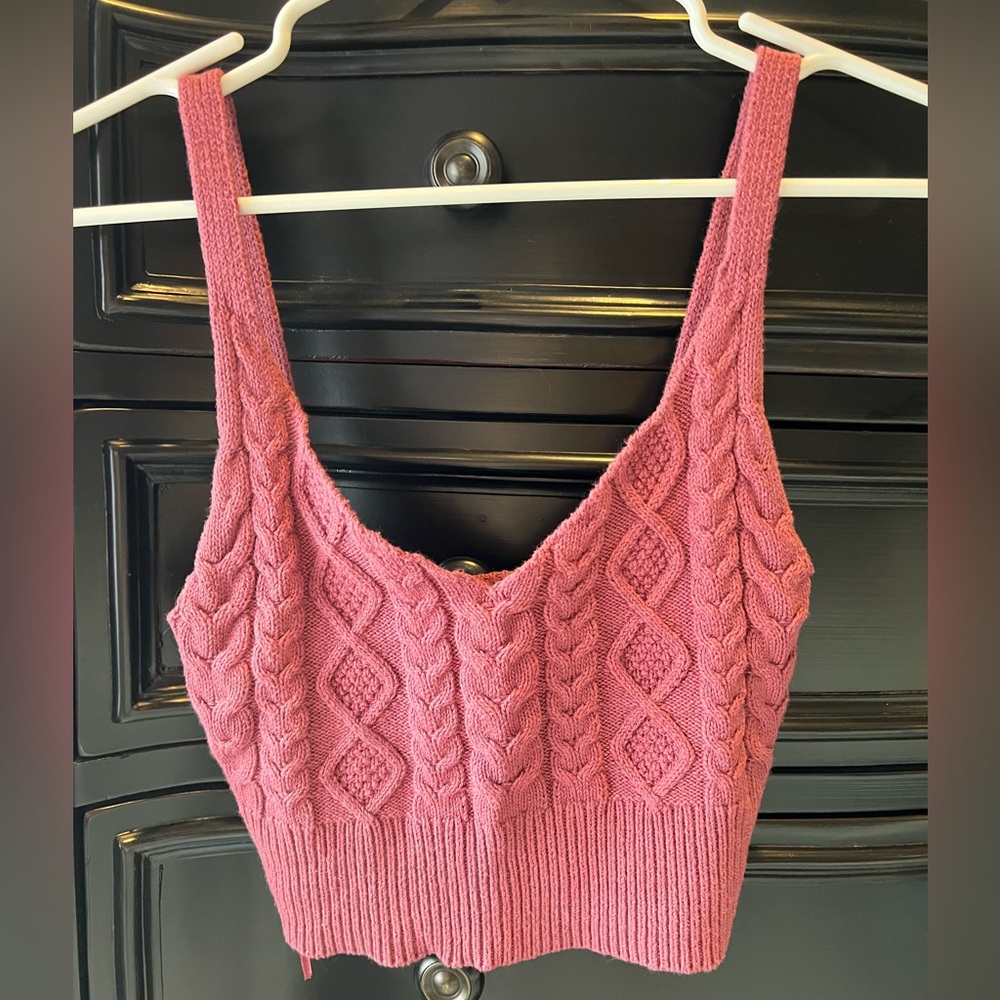 Pacsun pink knit tank top. Size small.